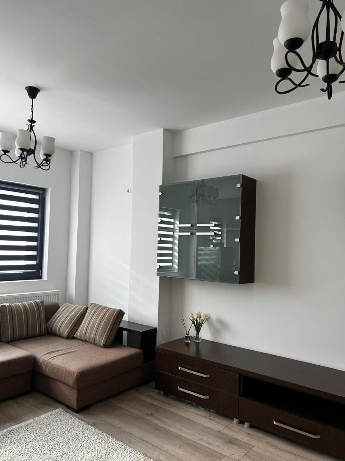 K&K Apartements Крайова Екстер'єр фото